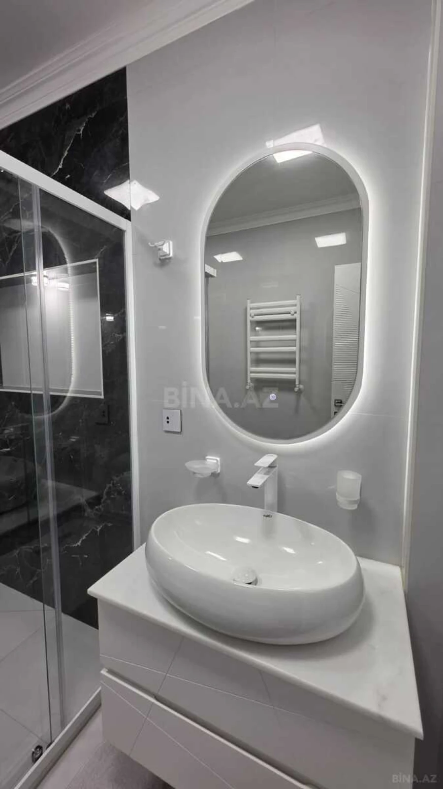 Satılır 2 otaqlı mənzil 65 m²