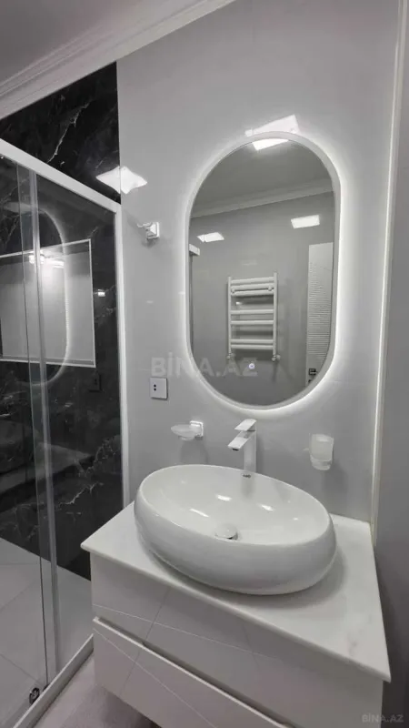 Satılır 2 otaqlı mənzil 65 m²