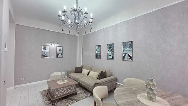 Satılır 2 otaqlı mənzil 65 m²