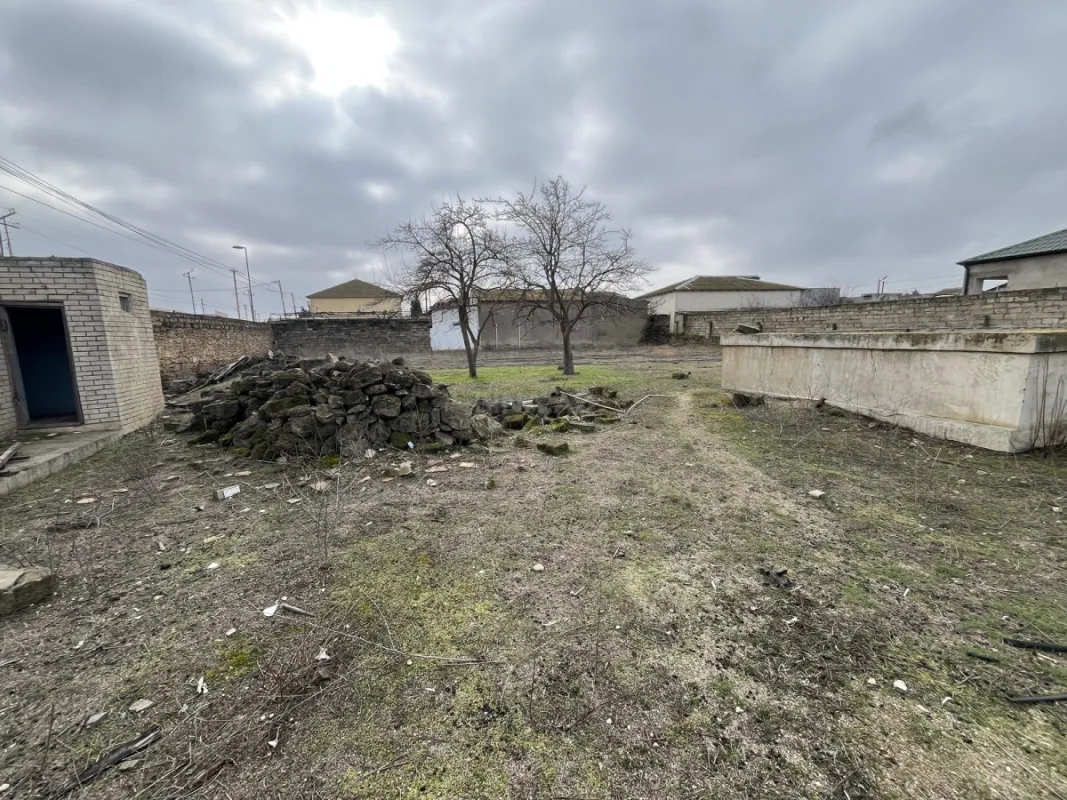 Satılır torpaq sahəsi 15 m²