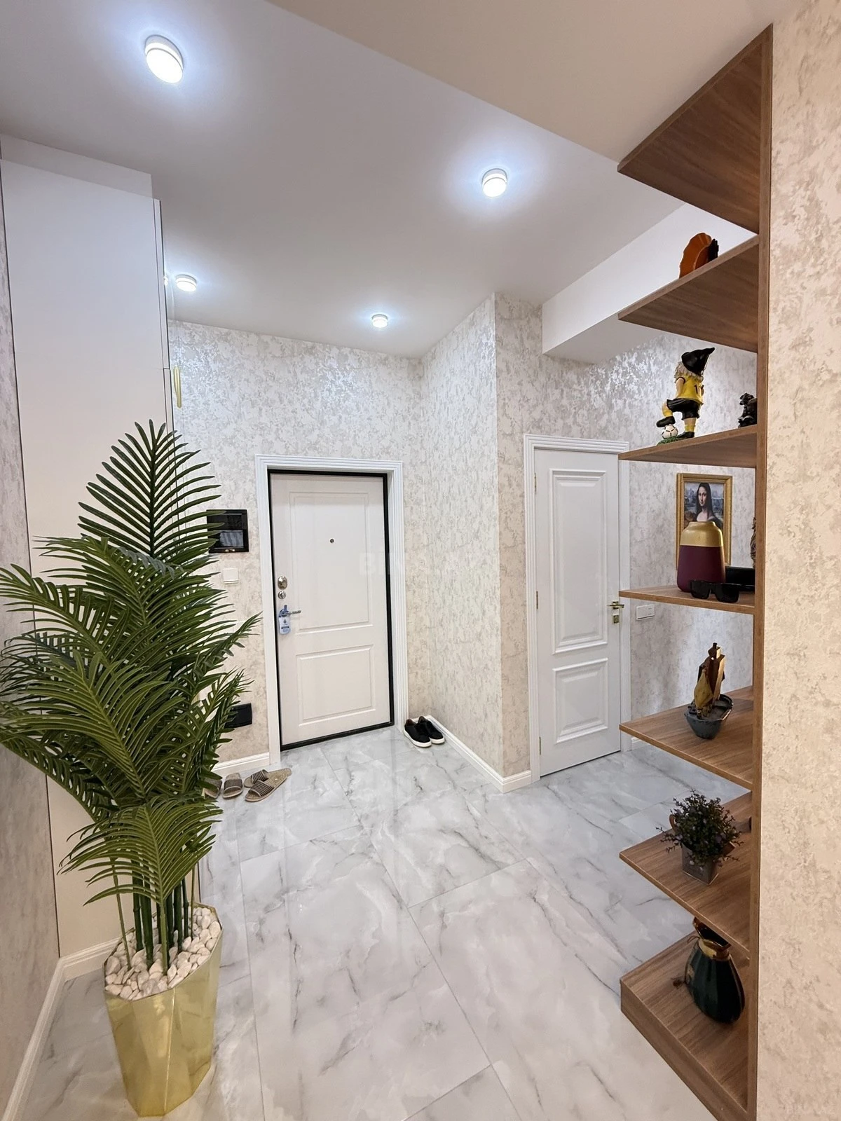 Satılır 3 otaqlı mənzil 85 m²