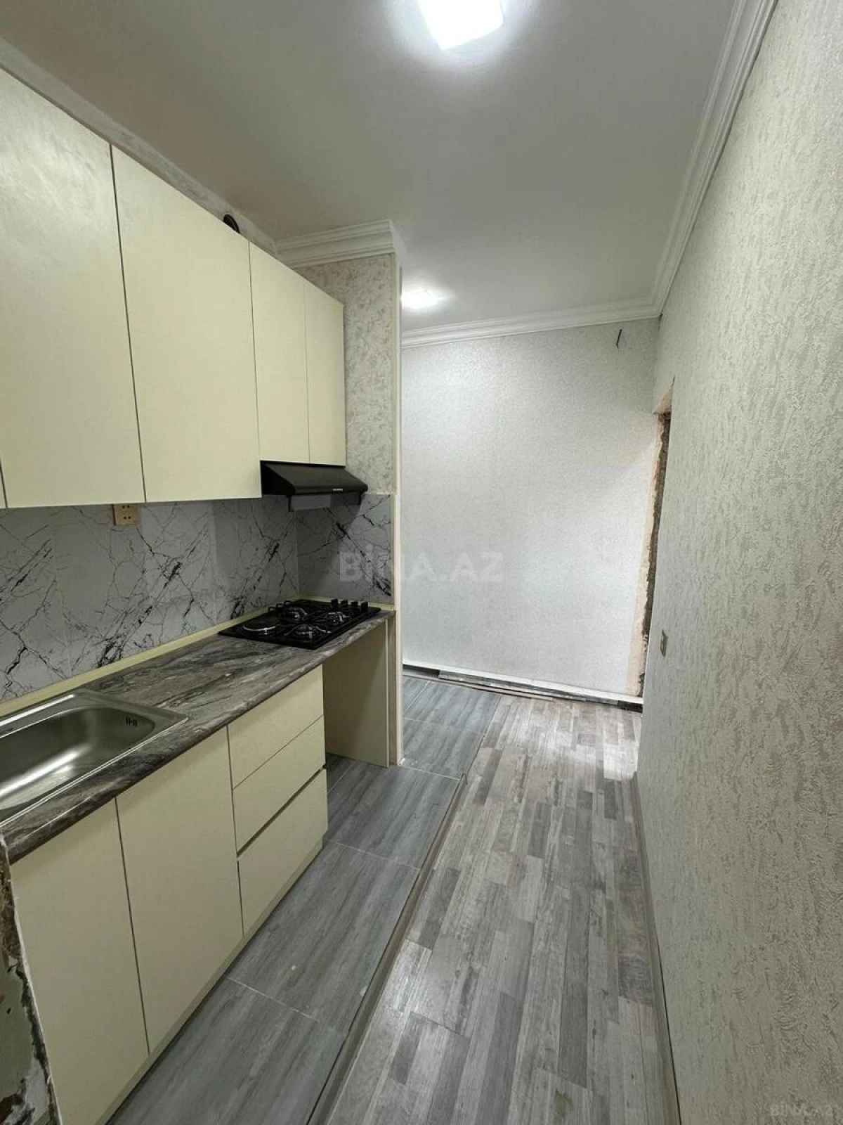Satılır 2 otaqlı mənzil 45 m²