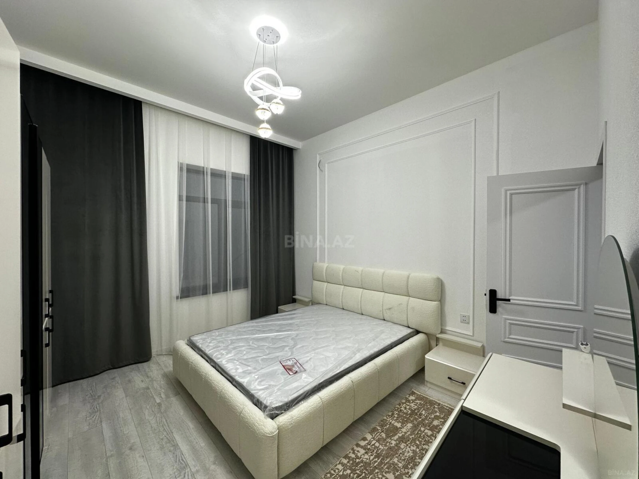 Satılır 4 otaqlı həyət evi 180 m²