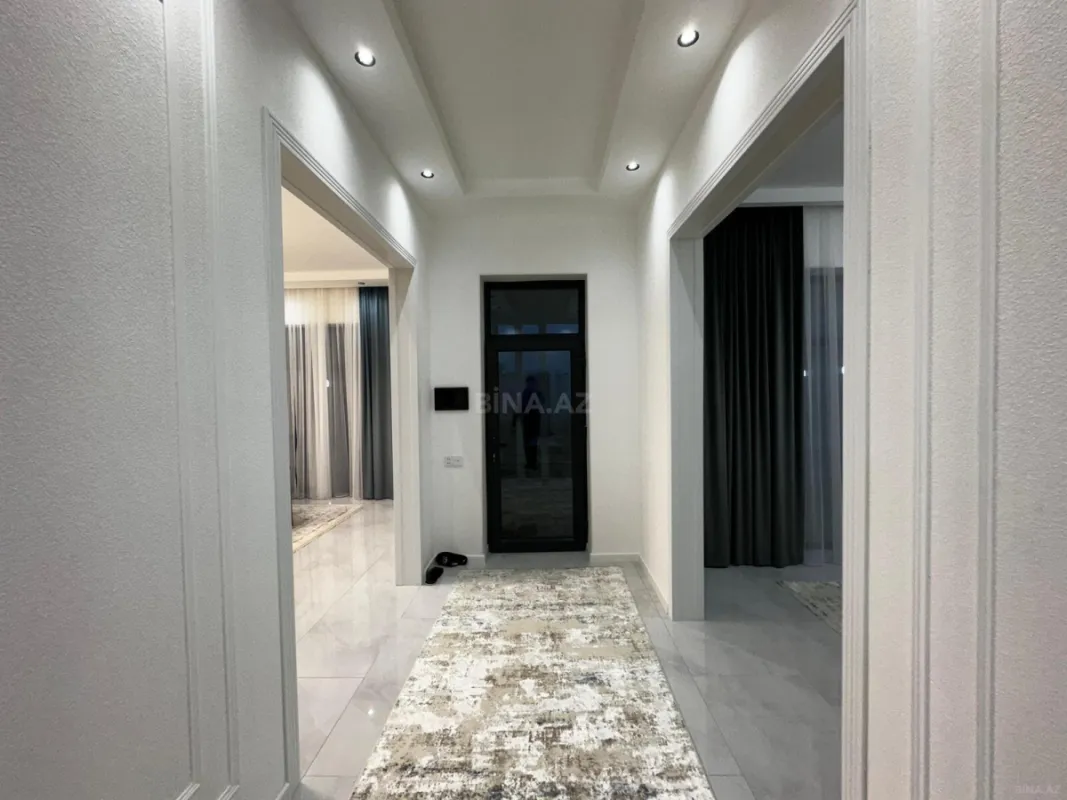Satılır 4 otaqlı həyət evi 180 m²