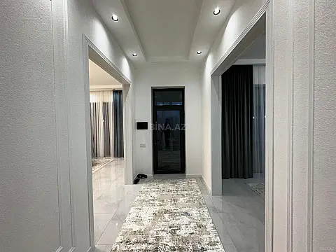 Satılır 4 otaqlı həyət evi 180 m²