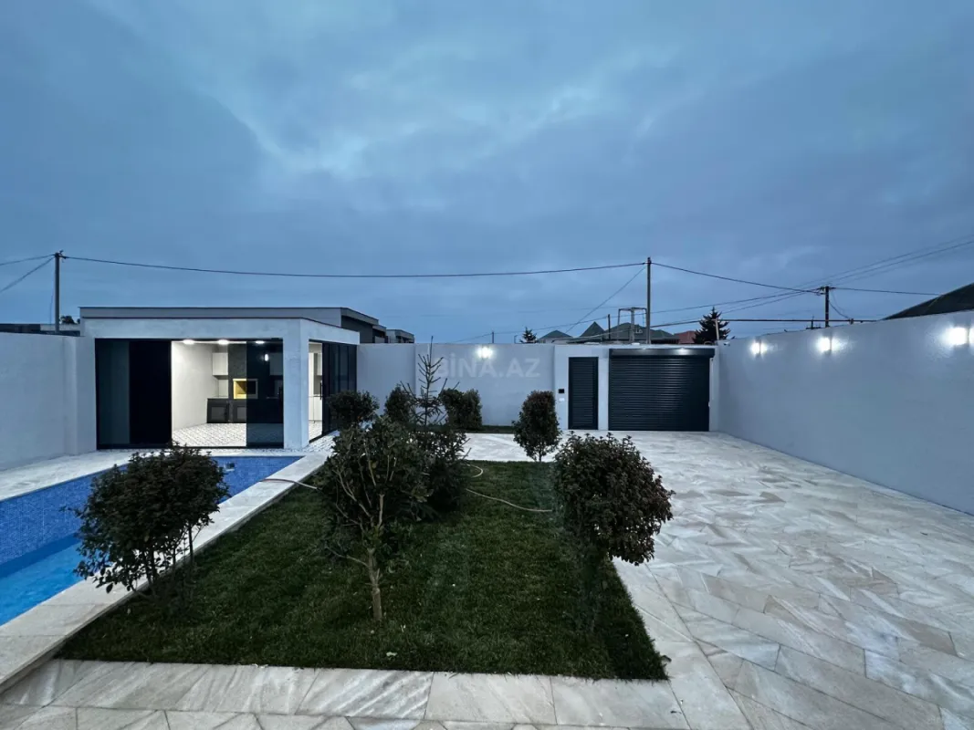 Satılır 4 otaqlı həyət evi 180 m²