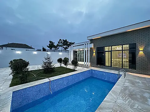 Satılır 4 otaqlı həyət evi 180 m²