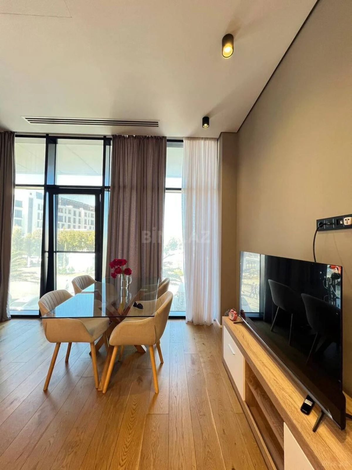 Kirayə verilir 1 otaqlı mənzil 50 m²