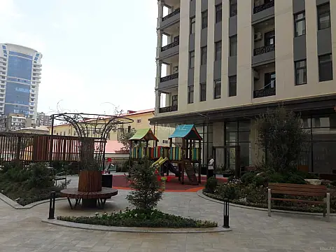 Satılır 3 otaqlı mənzil 114 m² — Bakı, Nizami 3 otaq 114.00 m²