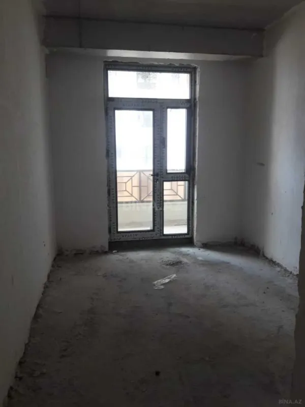 Satılır 3 otaqlı mənzil 114 m²