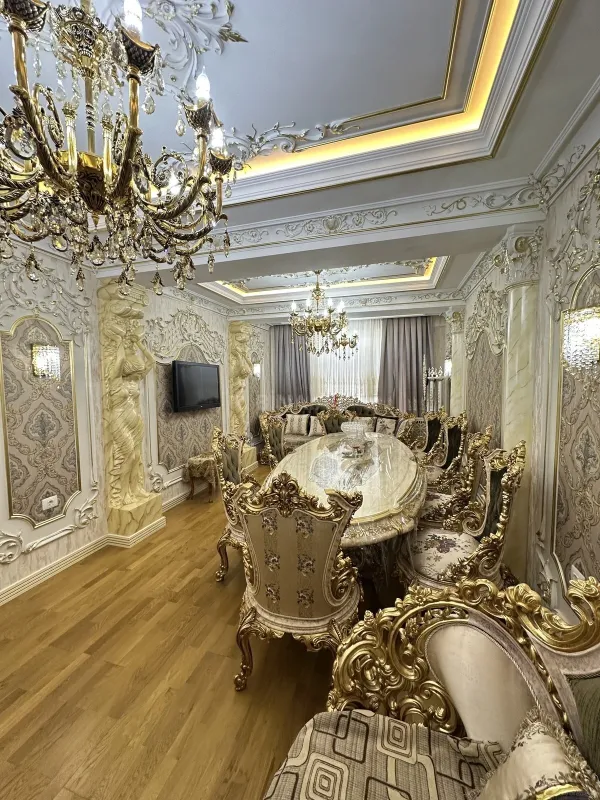 Satılır 2 otaqlı mənzil 80 m²