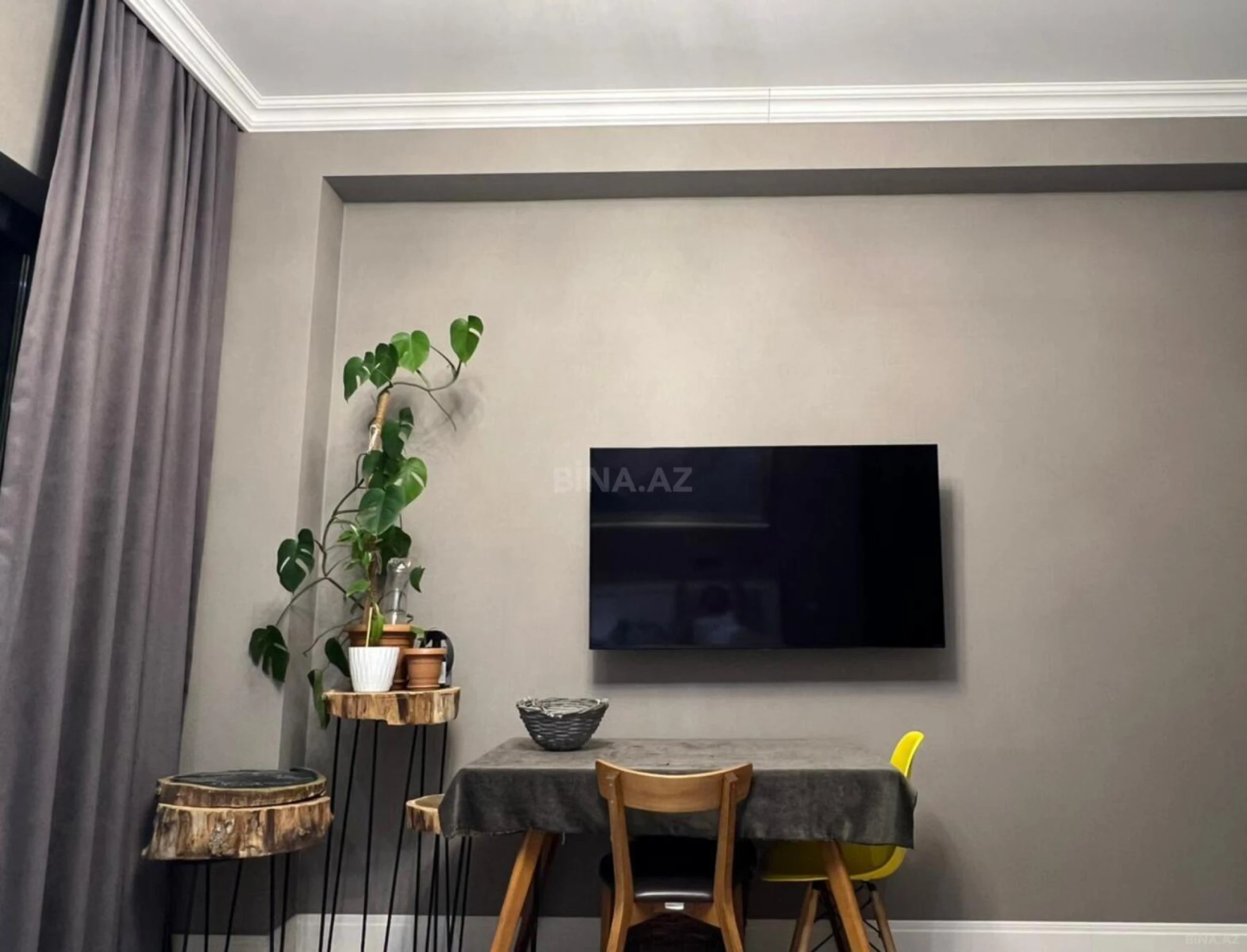 Kirayə verilir 3 otaqlı mənzil 157 m²