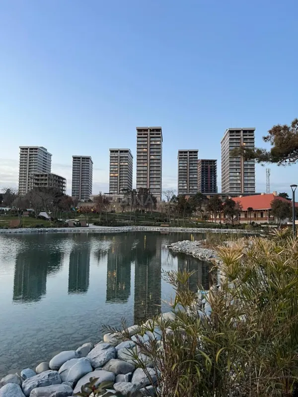 Kirayə verilir 3 otaqlı mənzil 157 m²