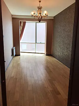 Satılır 3 otaqlı mənzil 127 m²