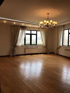 Satılır 3 otaqlı mənzil 127 m²