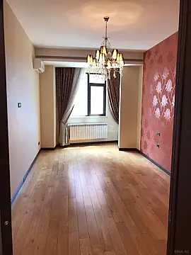 Satılır 3 otaqlı mənzil 127 m²