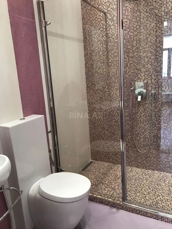 Satılır 3 otaqlı mənzil 127 m²