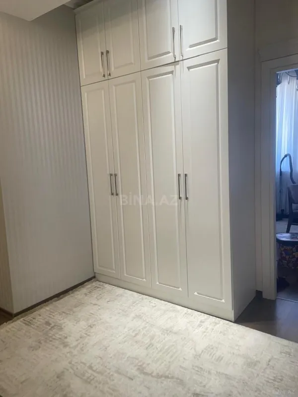 Satılır 3 otaqlı mənzil 94 m²