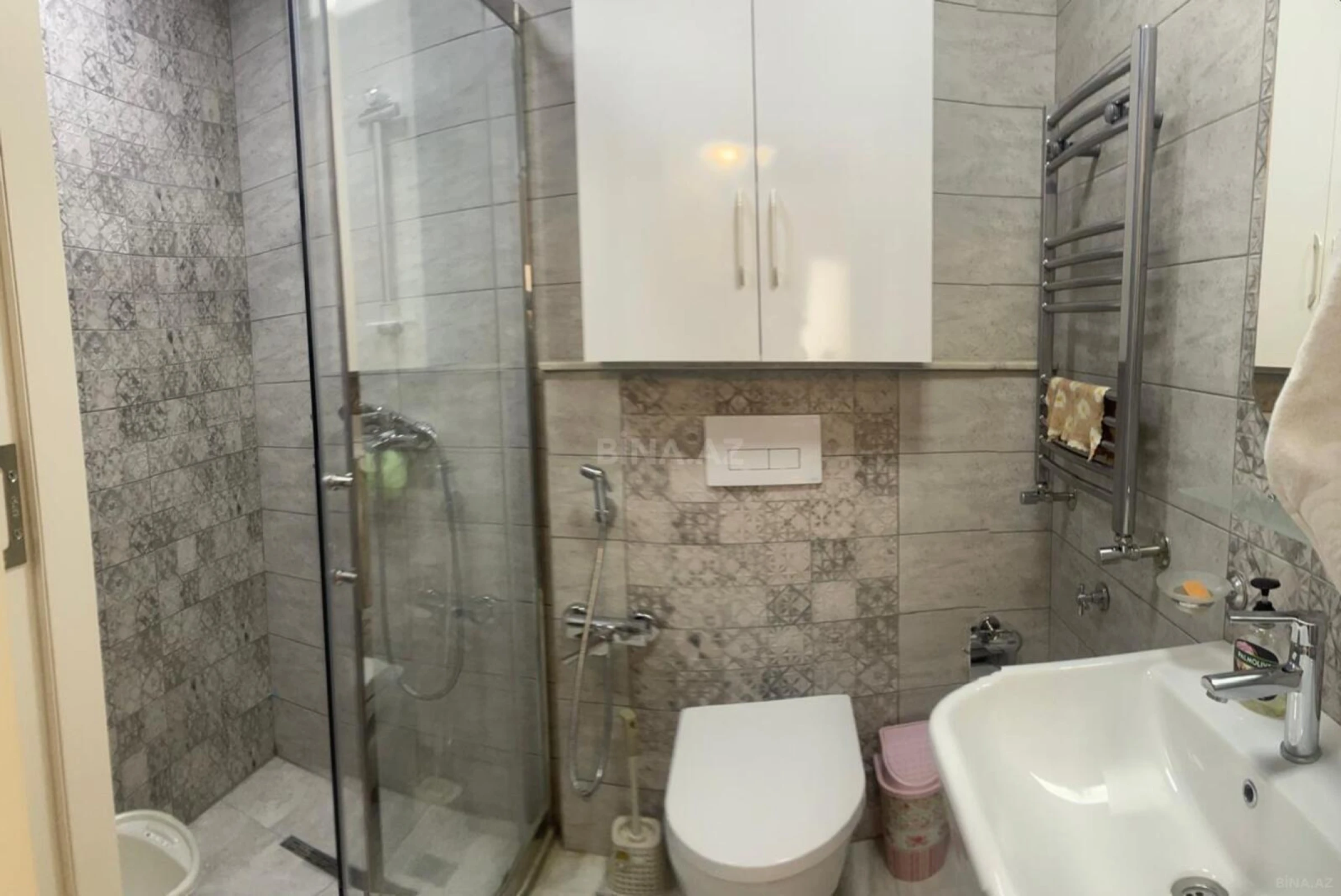 Satılır 3 otaqlı mənzil 94 m²