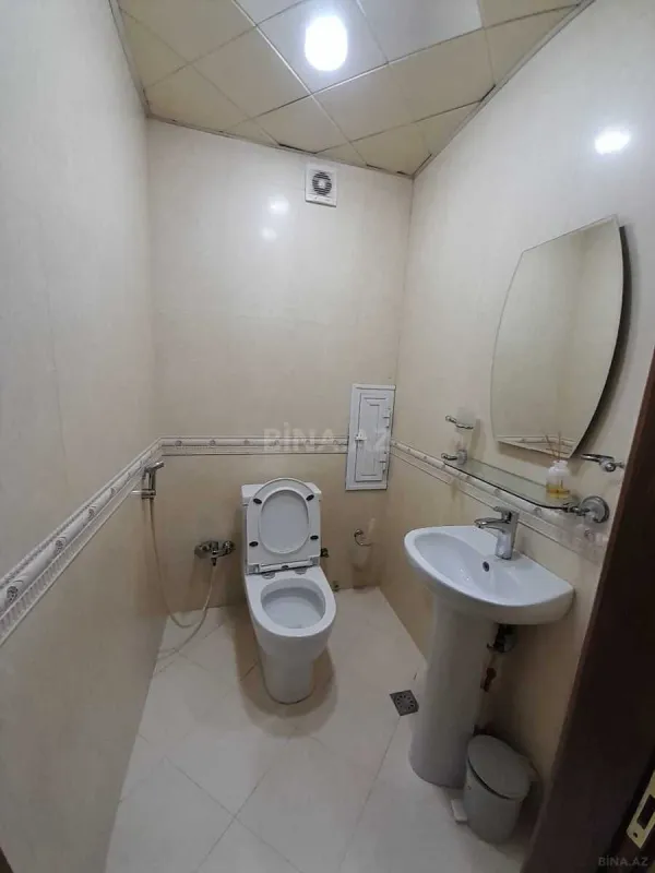 Kirayə verilir 3 otaqlı mənzil 135 m²