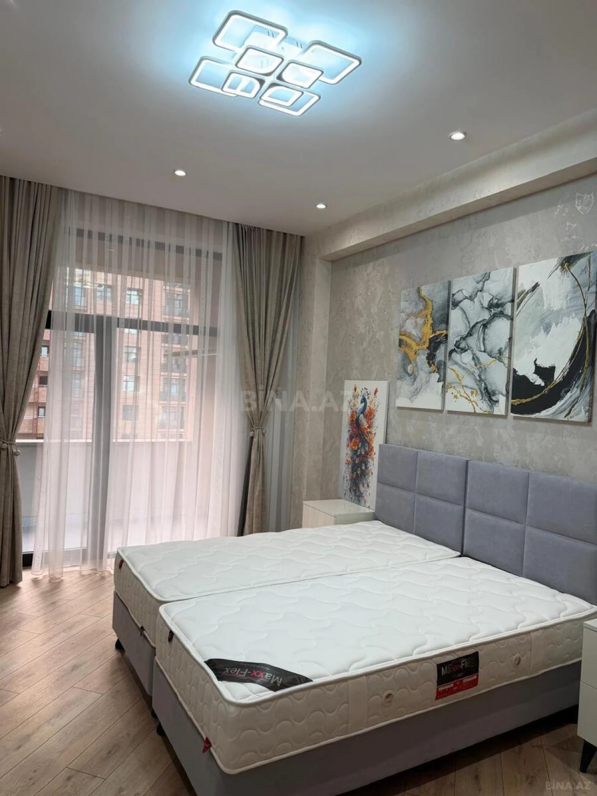 Kirayə verilir 2 otaqlı mənzil 91 m²