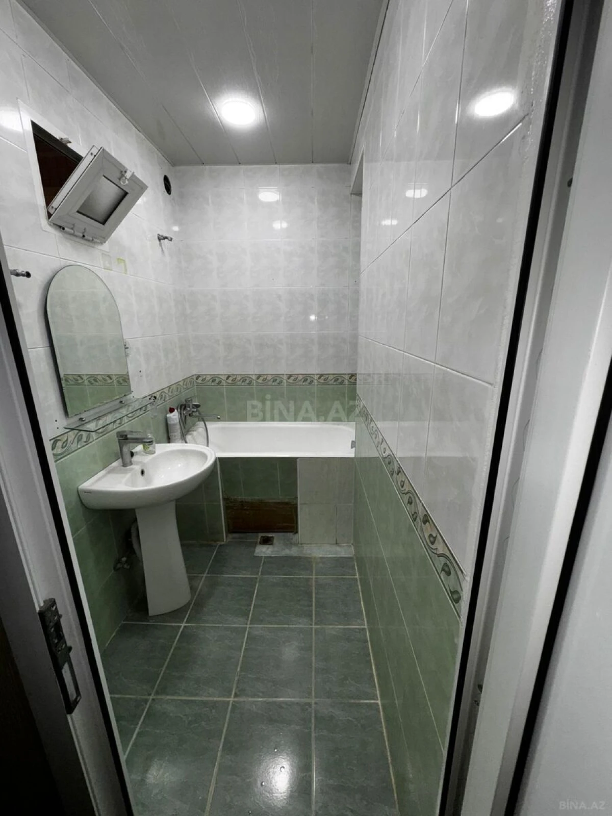 Kirayə verilir 3 otaqlı mənzil 80 m²