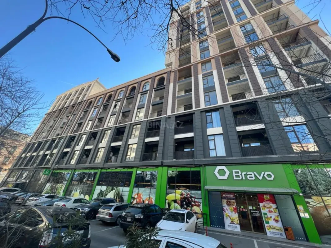 Satılır 3 otaqlı mənzil 128 m²
