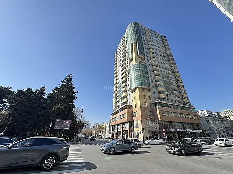 Satılır 4 otaqlı mənzil 223 m² — Bakı, Nəsimi 4 otaq 223.00 m²