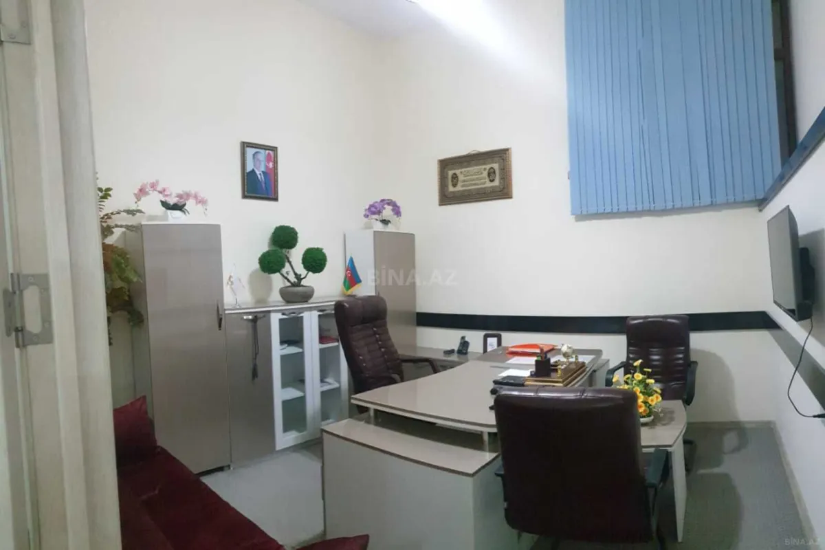 Satılır obyekt 870 m²