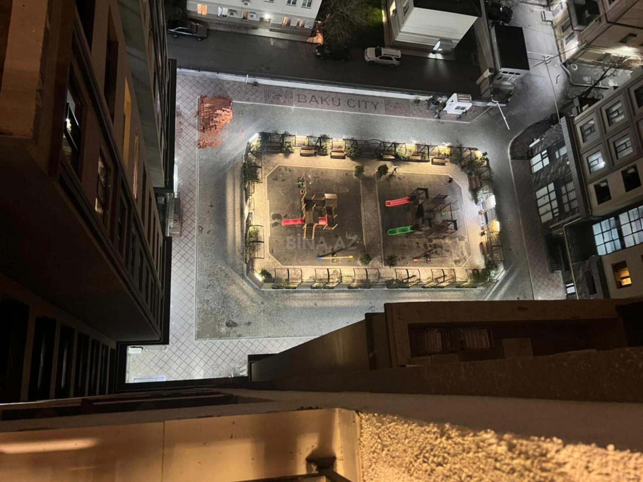 Kirayə verilir 2 otaqlı mənzil 75 m²