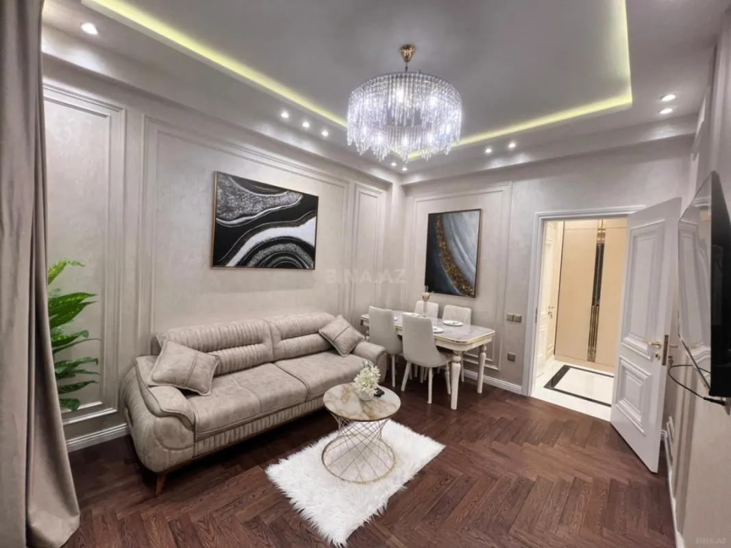 Kirayə verilir 2 otaqlı mənzil 75 m²
