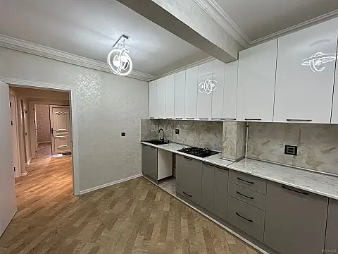 Satılır 2 otaqlı mənzil 65 m²