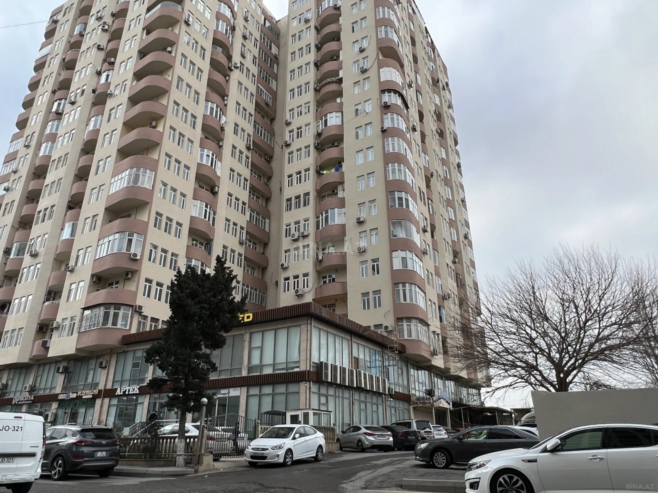 Kirayə verilir obyekt 80 m²