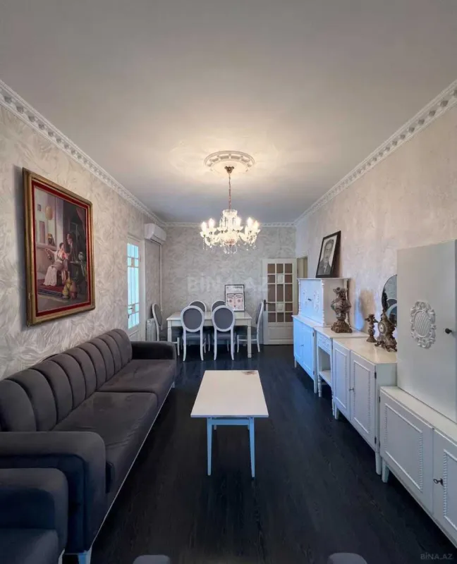 Satılır 2 otaqlı mənzil 63 m²