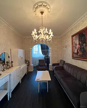 Satılır 2 otaqlı mənzil 63 m²