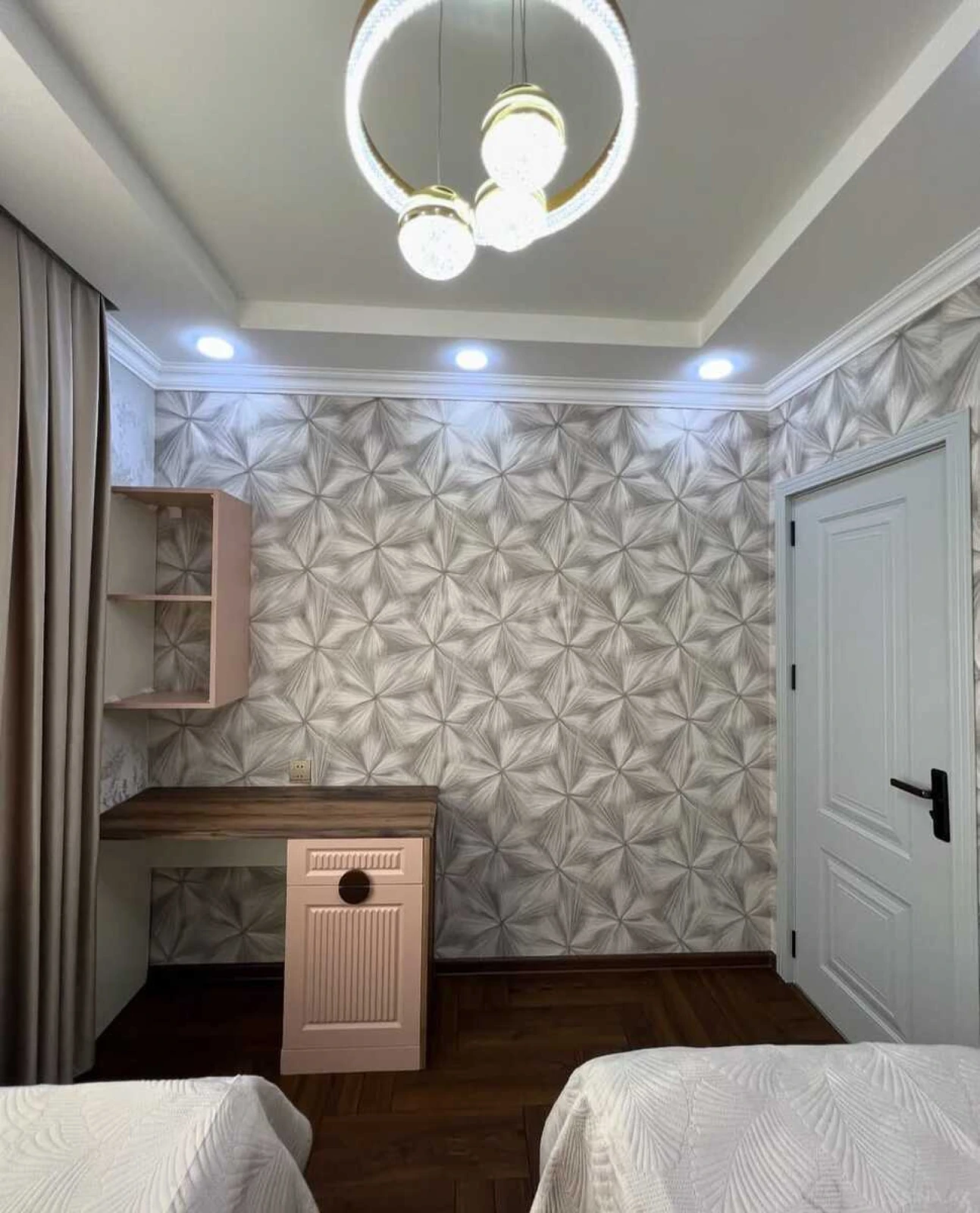 Satılır 2 otaqlı mənzil 63 m²