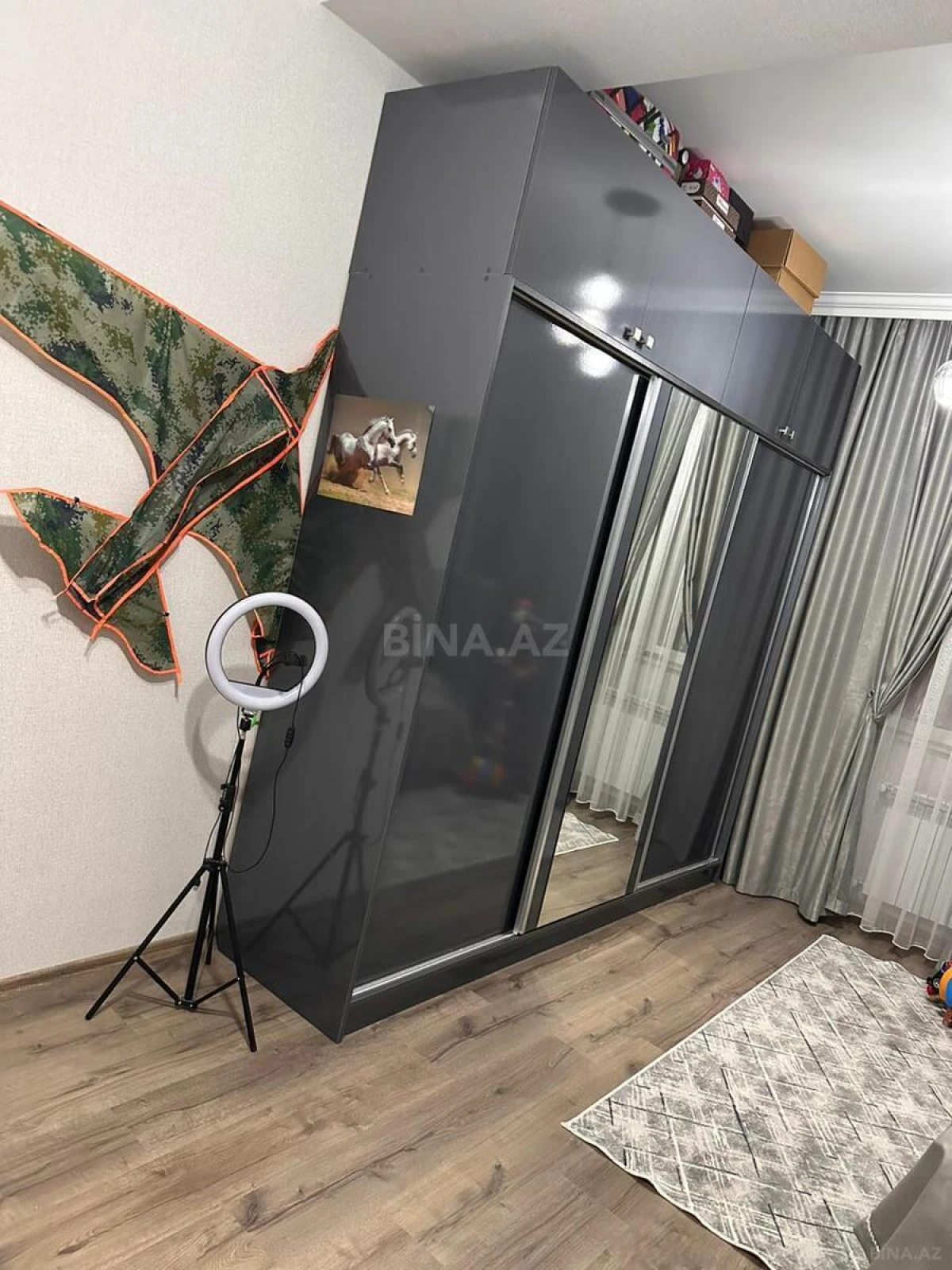 Satılır 3 otaqlı mənzil 107 m²