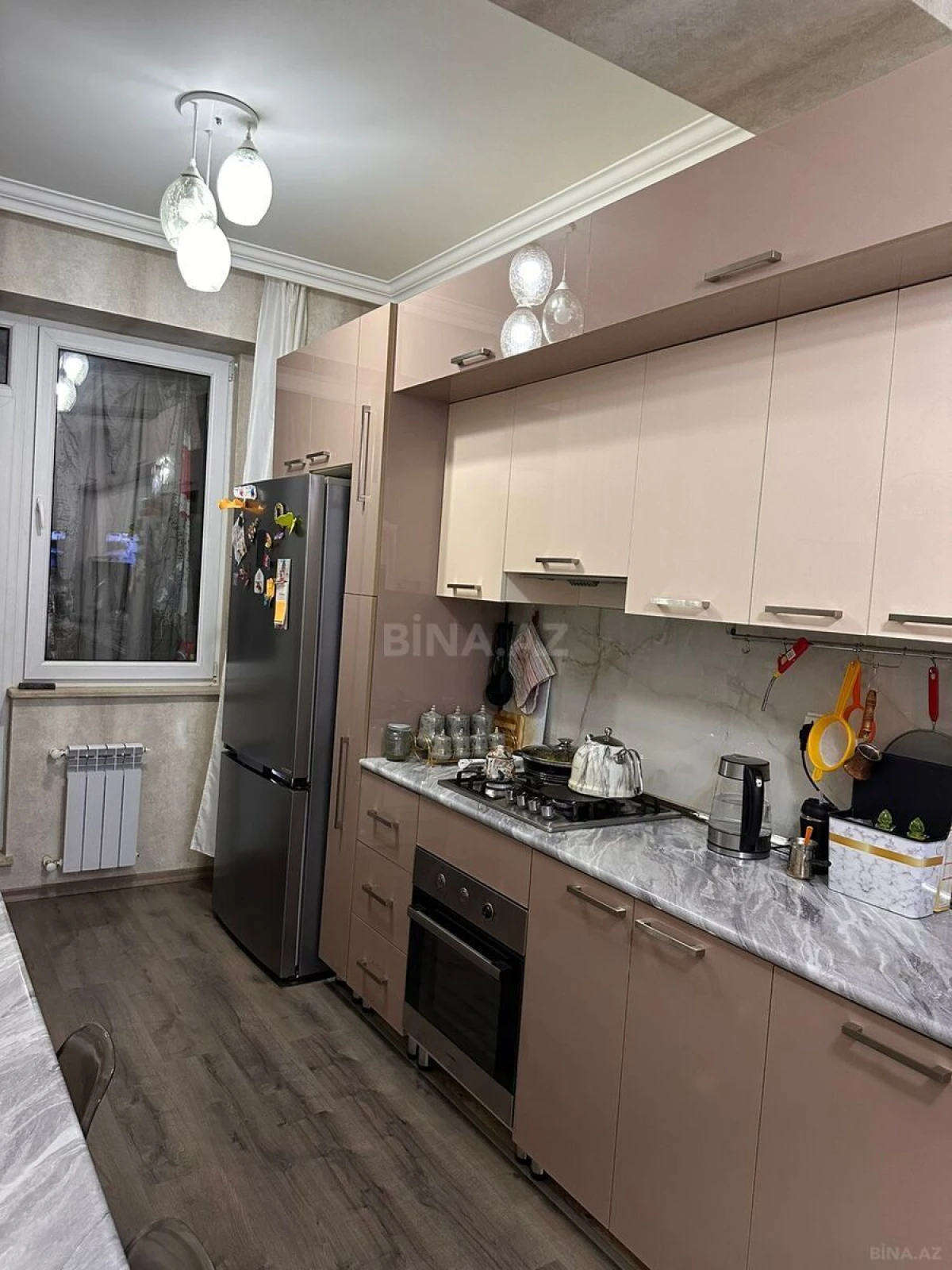 Satılır 3 otaqlı mənzil 107 m²