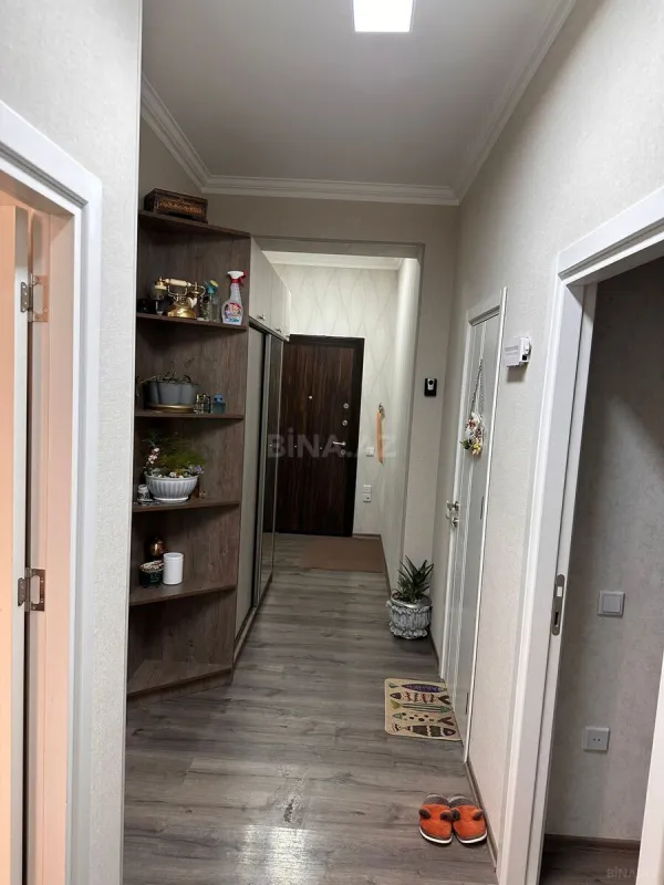 Satılır 3 otaqlı mənzil 107 m²