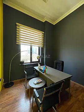 Kirayə verilir 4 otaqlı ofis 150 m²