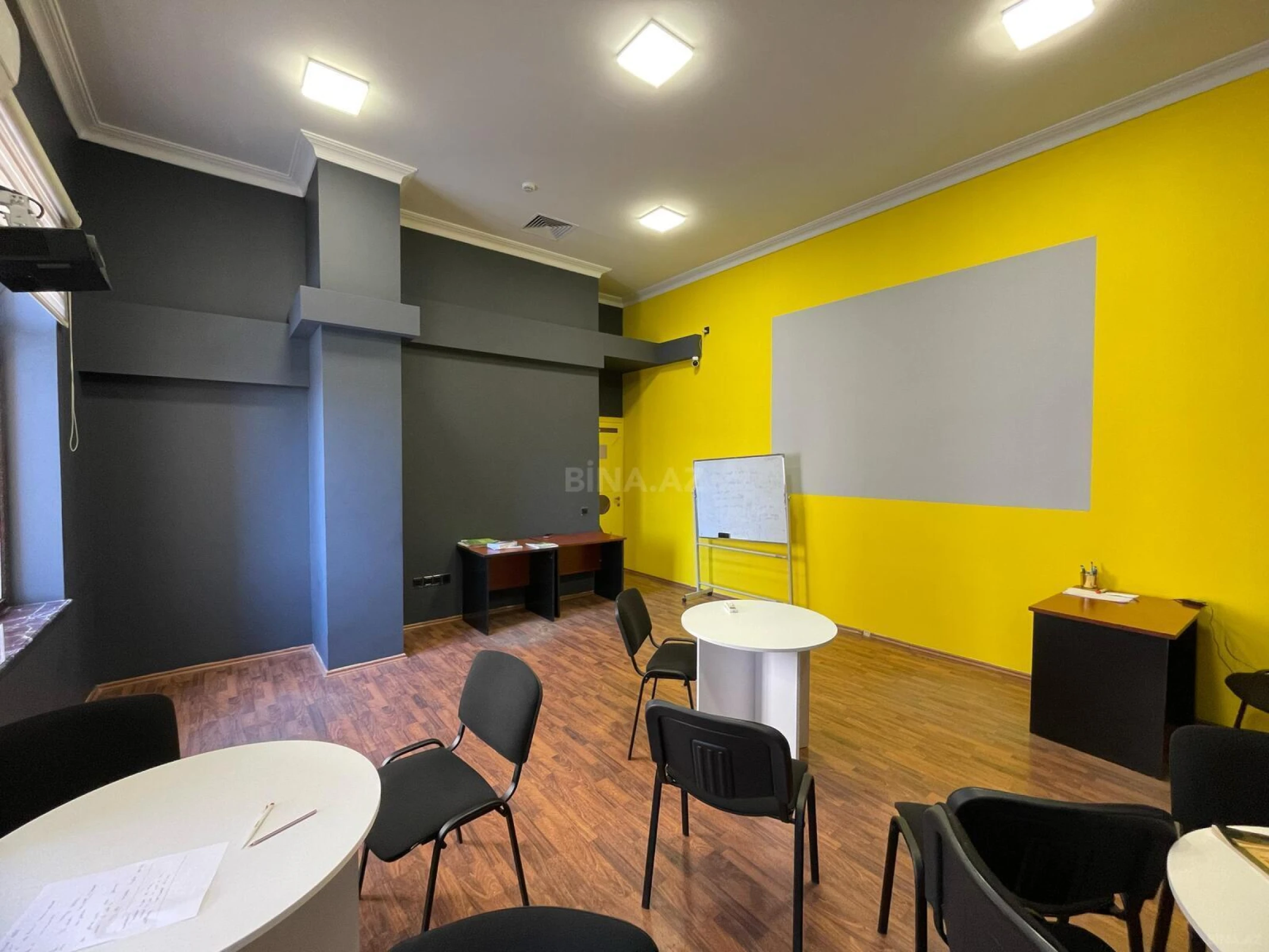Kirayə verilir 4 otaqlı ofis 150 m²