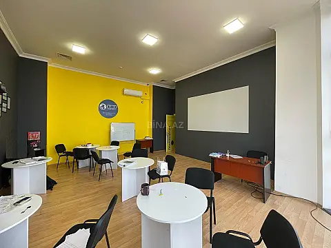 Kirayə verilir 4 otaqlı ofis 150 m² — Bakı, Sahil qəs. 4 otaq 150.00 m²