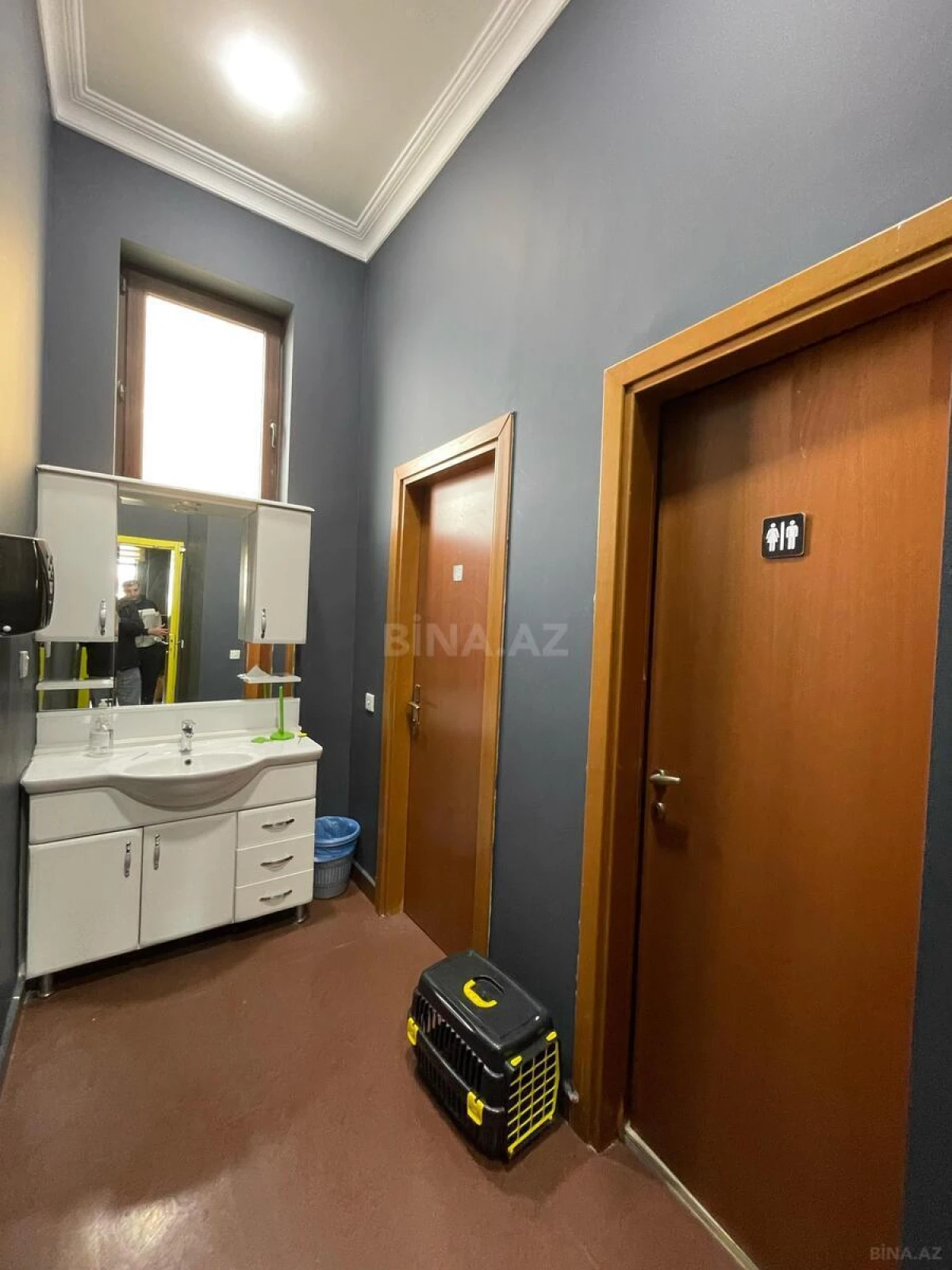 Kirayə verilir 4 otaqlı ofis 150 m²