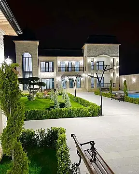 Kirayə verilir 5 otaqlı həyət evi 480 m²