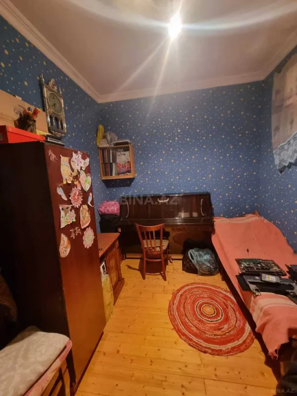 Satılır 2 otaqlı mənzil 73 m²