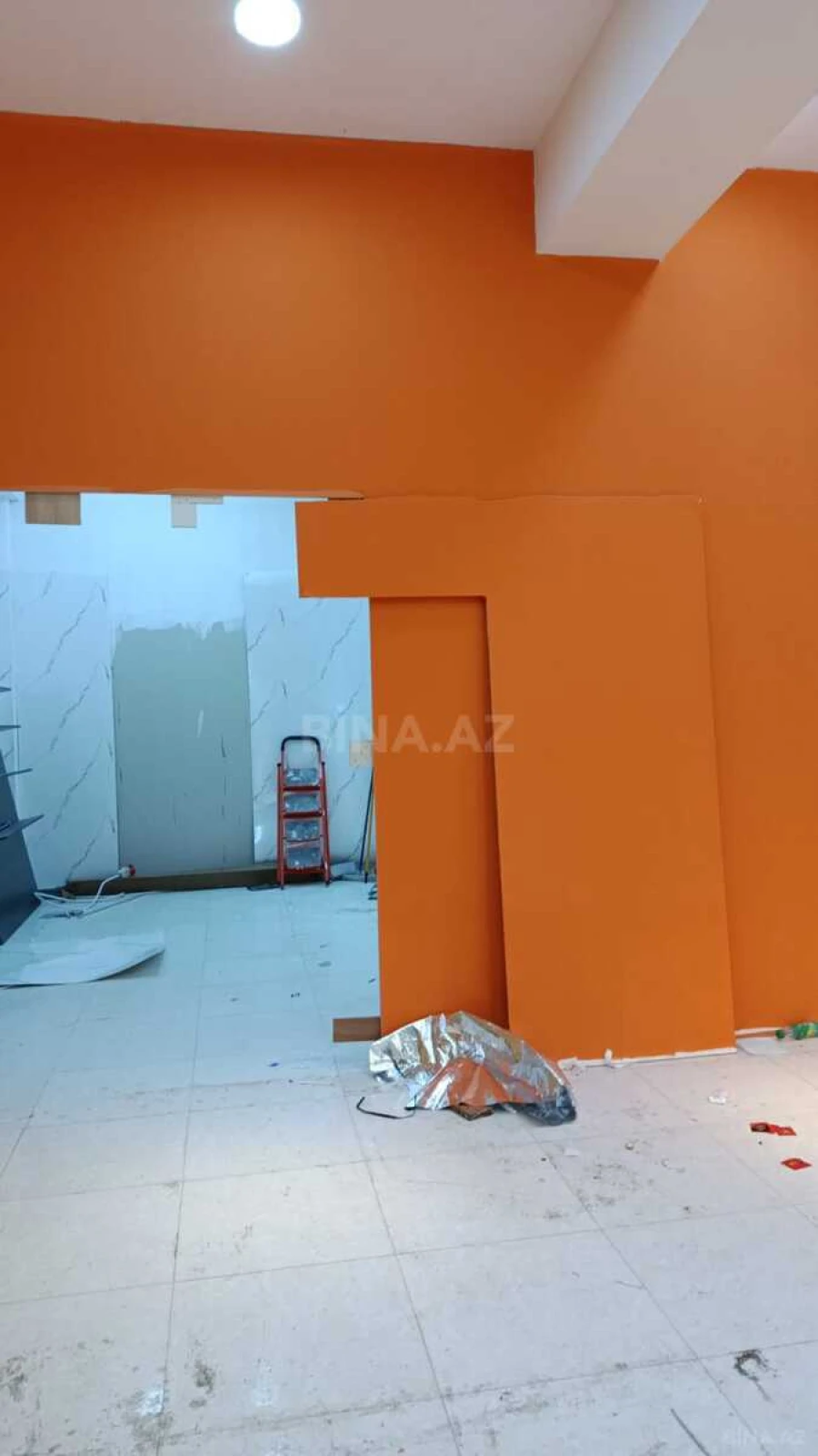 Kirayə verilir obyekt 135 m²