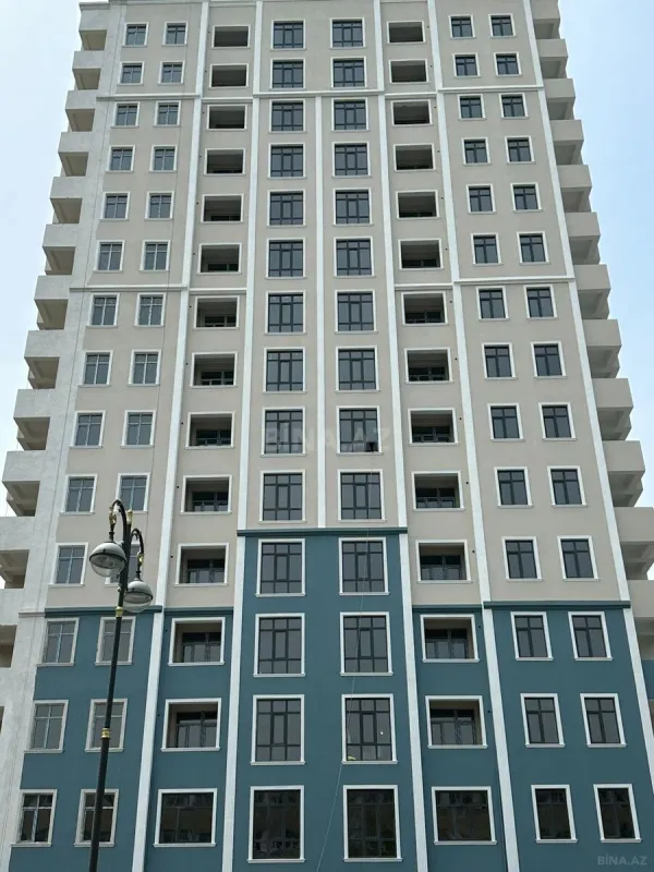 Satılır 3 otaqlı mənzil 146 m²