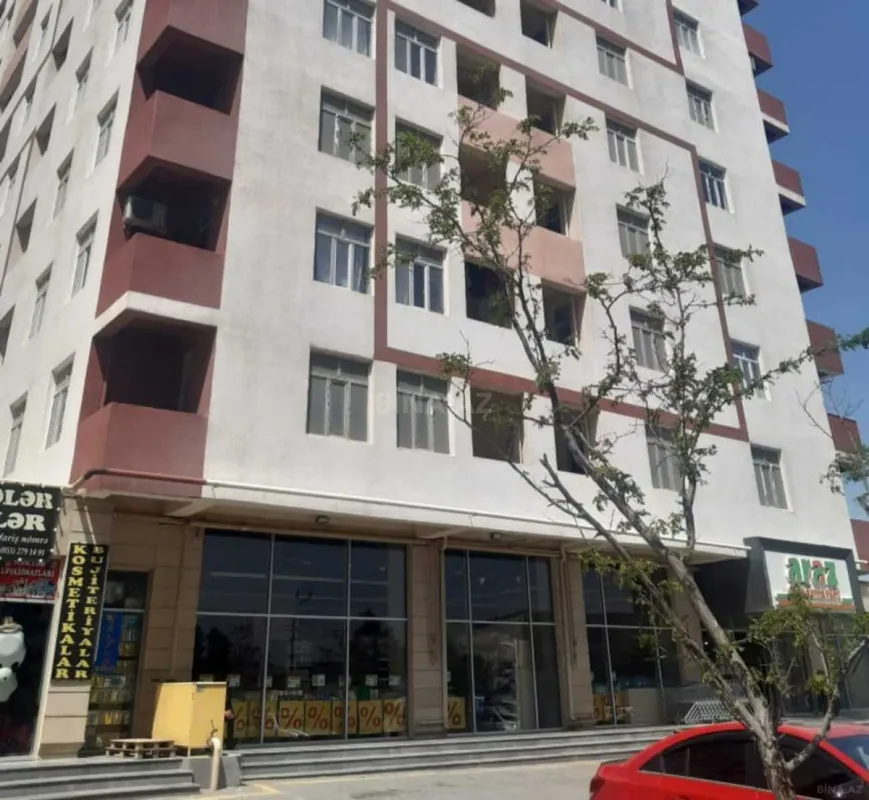 Satılır 2 otaqlı mənzil 92 m²