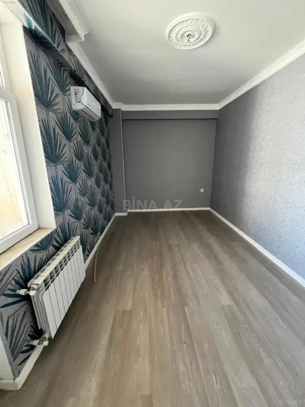 Satılır 2 otaqlı mənzil 92 m²
