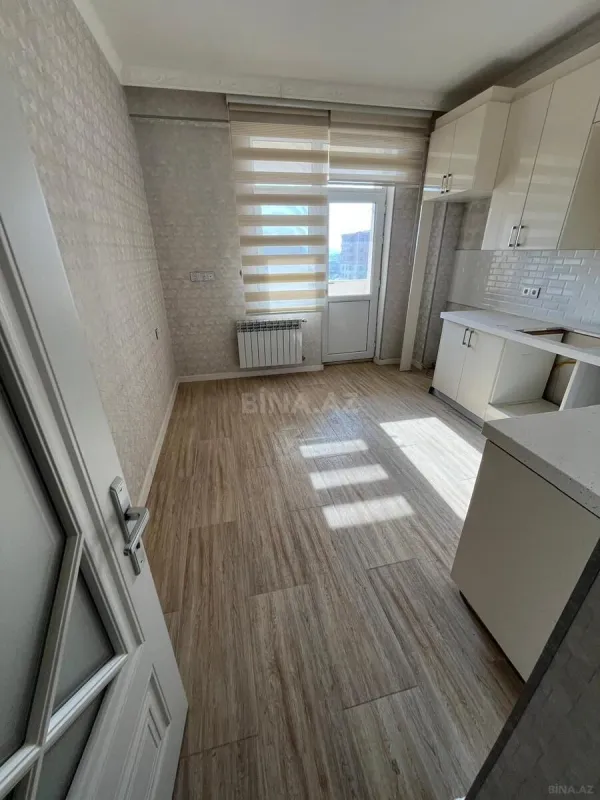 Satılır 2 otaqlı mənzil 92 m²